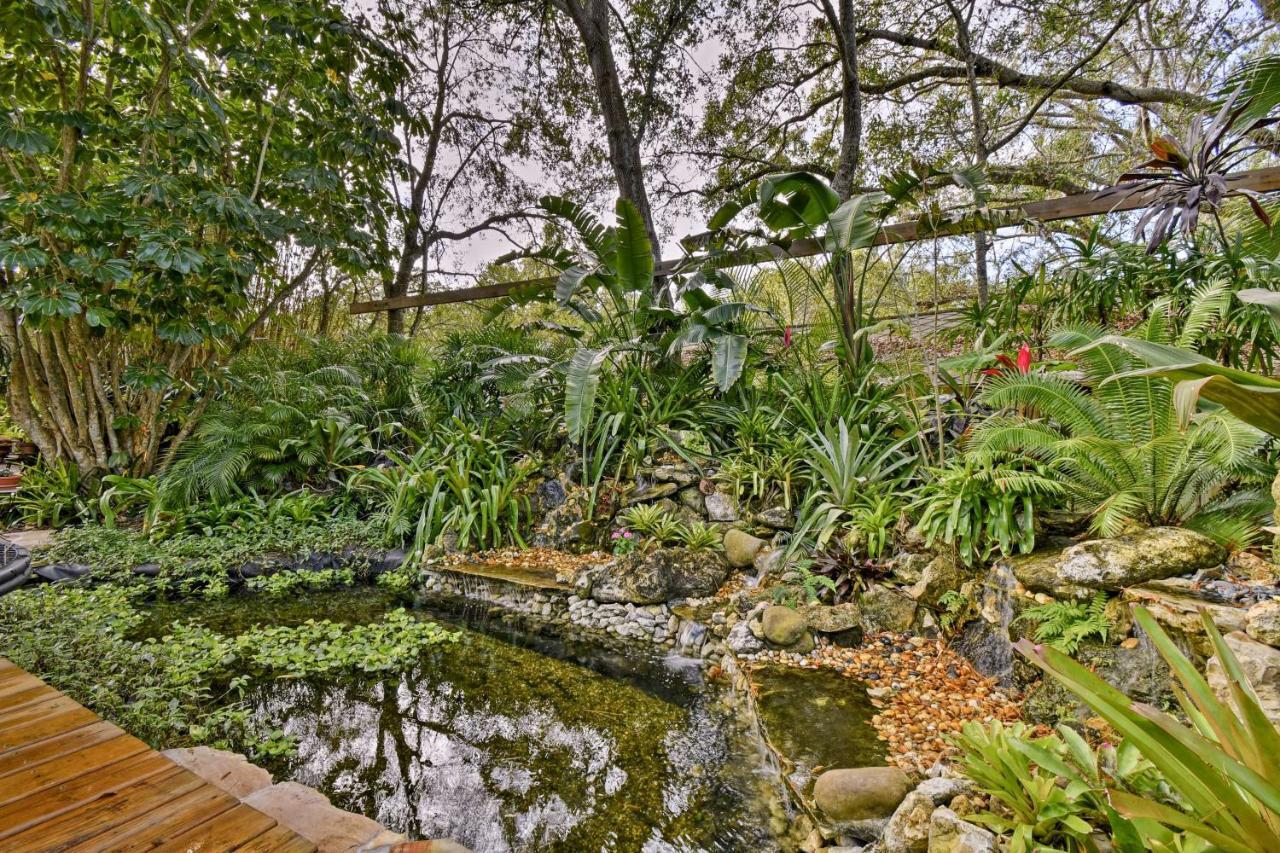 Sarasota Bungalow With Pergola, Garden And Waterfalls! Villa Exterior foto